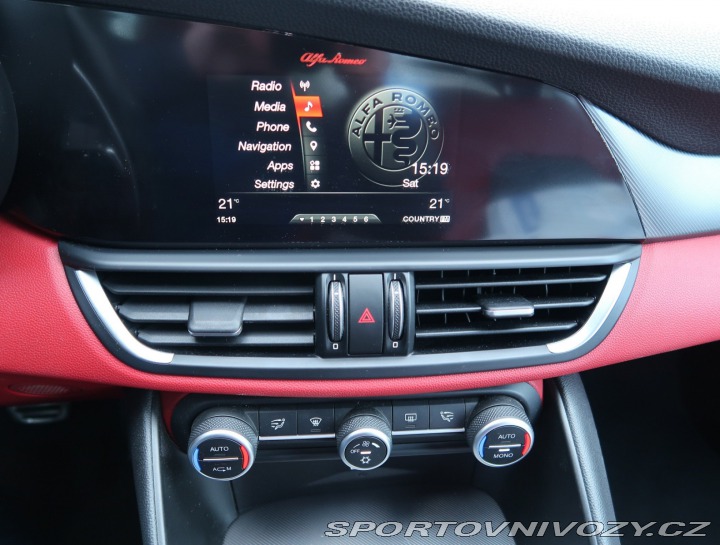 Alfa Romeo Giulia 2.2 MultiJet 2016