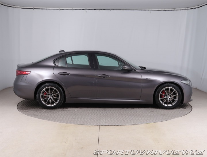 Alfa Romeo Giulia 2.2 MultiJet 2016