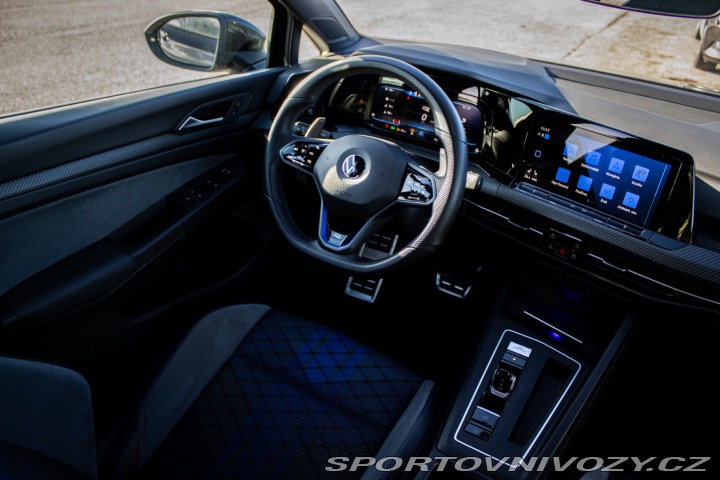 Volkswagen Golf 2.0 TSI 320k R 4MOTION / 2021