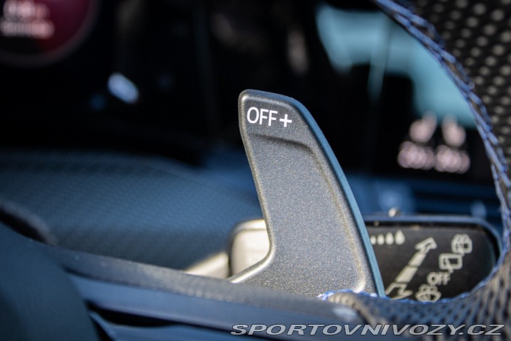 Volkswagen Golf 2.0 TSI 320k R 4MOTION / 2021