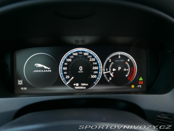 Jaguar F-Pace 30d 221kW AWD REZERVACE 2016