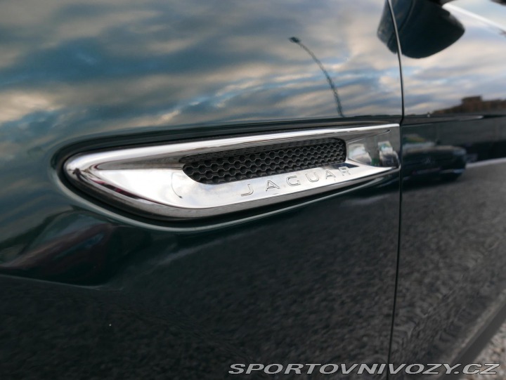 Jaguar F-Pace 30d 221kW AWD Portfolio Č 2016