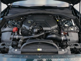 Jaguar F-Pace 30d 221kW AWD Portfolio Č 2016