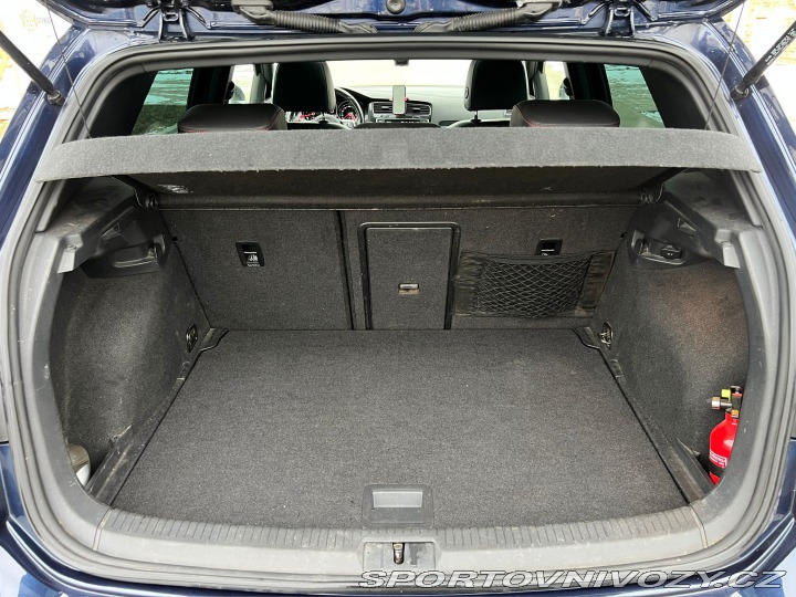 Volkswagen Golf  2014