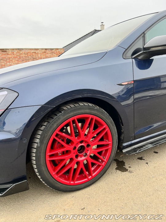 Volkswagen Golf  2014