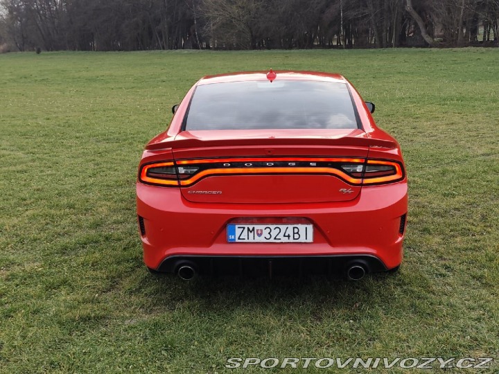 Dodge Charger  2020