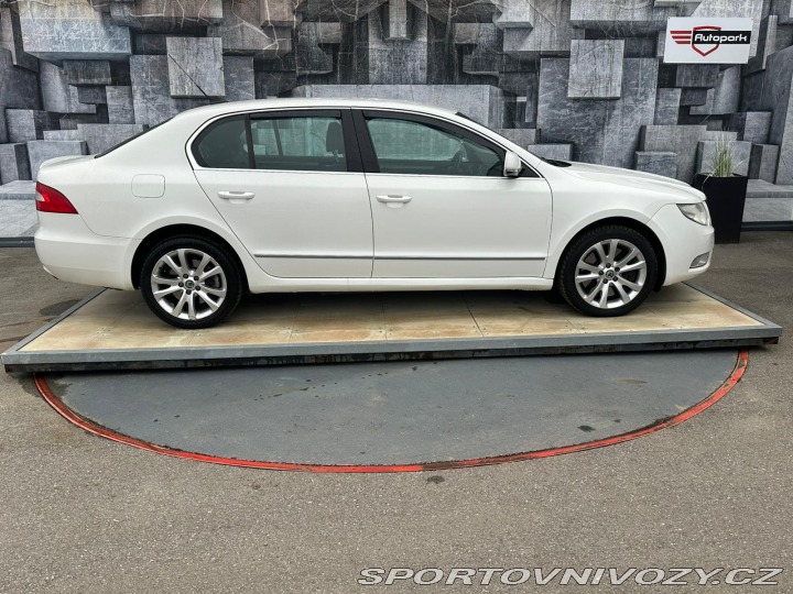 Škoda Superb 3.6FSi, 191KW, 4x4, DSG 2009