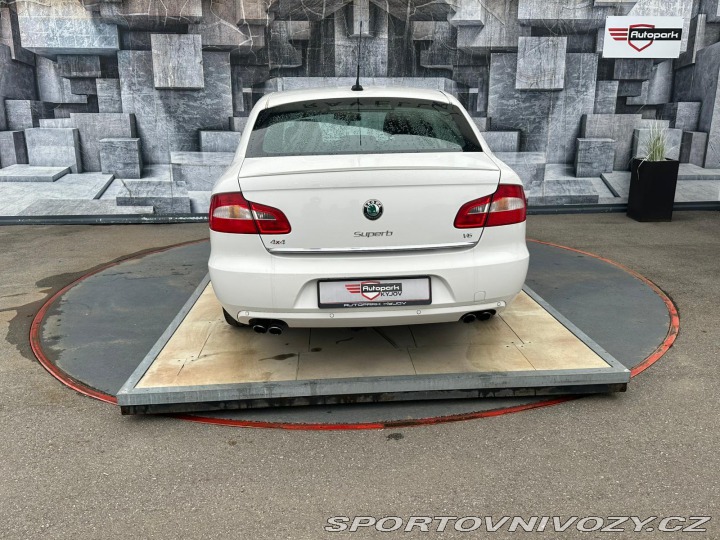 Škoda Superb 3.6FSi, 191KW, 4x4, DSG 2009