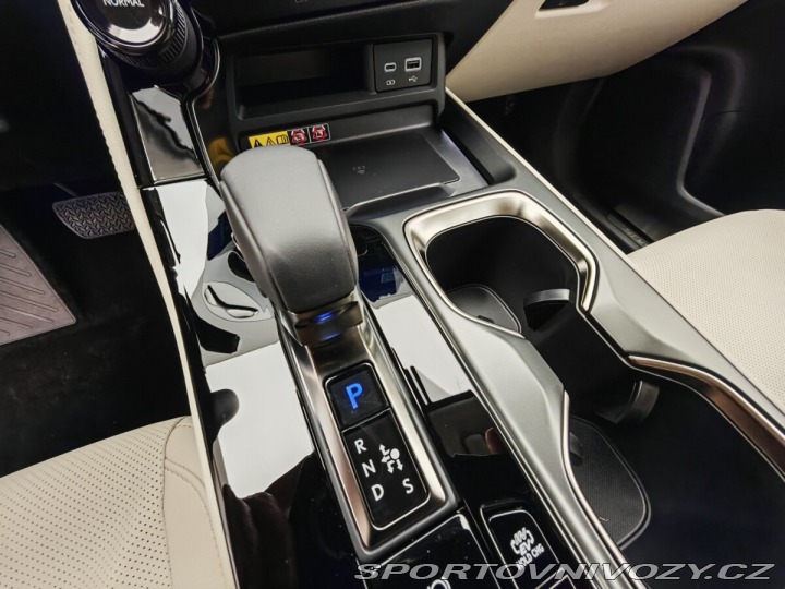 Lexus Ostatní modely NX 450h plus 450h+ PRESTIGE 2024