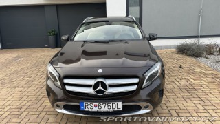 Mercedes-Benz Ostatní modely GLA 250 4MATIC 2015