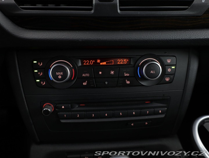 BMW X1 xDrive23d 2011