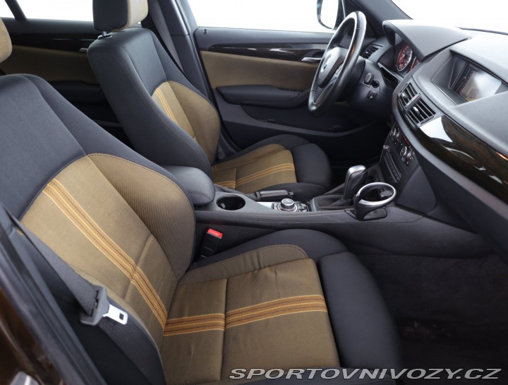 BMW X1 xDrive23d 2011