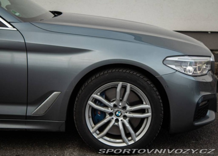 BMW 5 540d xDrive A/T M-SPORT 2017