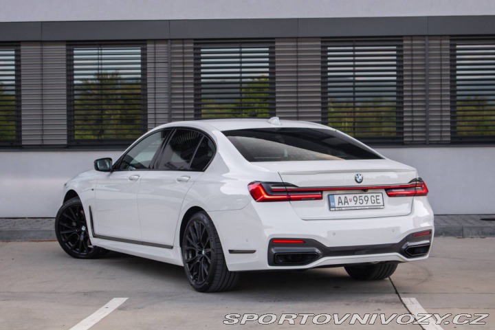 BMW 7 750d xDrive A/T 2019