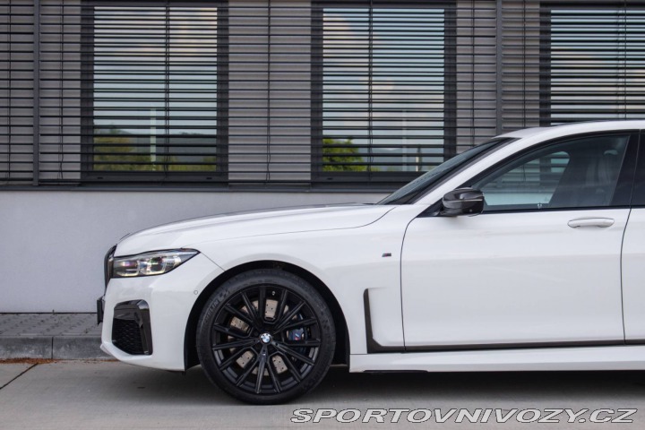 BMW 7 750d xDrive A/T 2019