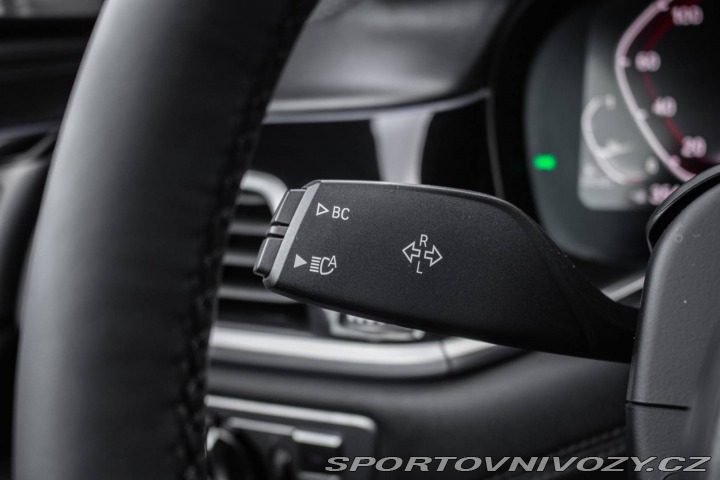 BMW 7 750d xDrive A/T 2019