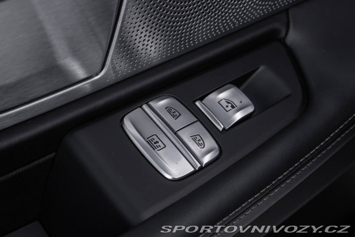 BMW 7 750d xDrive A/T 2019