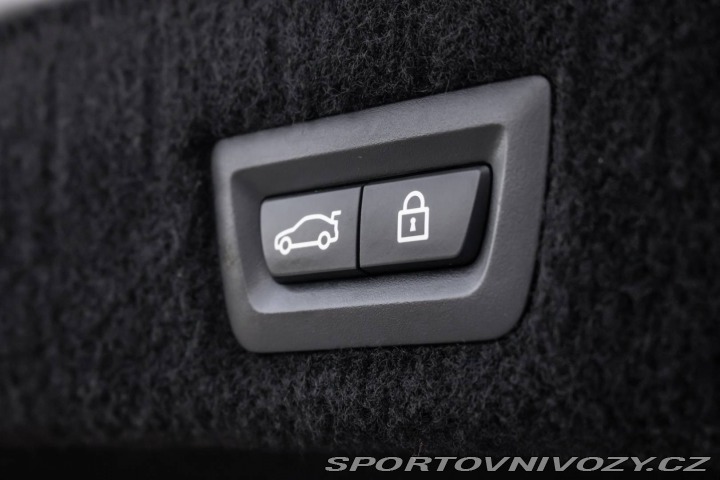 BMW 7 750d xDrive A/T 2019