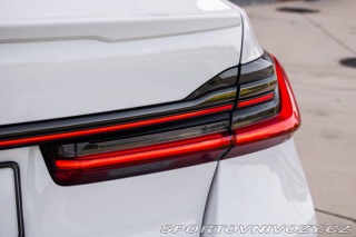 BMW 7 750d xDrive A/T 2019