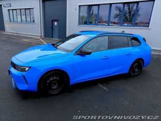 Opel Astra 1,2 96kw MT6 1800