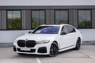 BMW 7 750d xDrive A/T