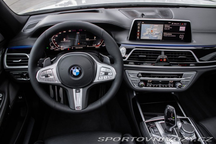 BMW 7 750d xDrive A/T 2019
