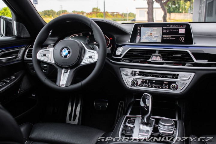 BMW 7 750d xDrive A/T 2019