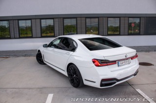 BMW 7 750d xDrive A/T 2019