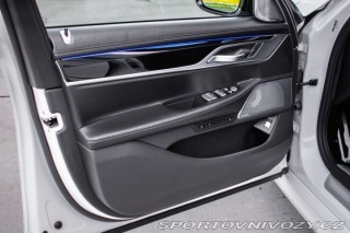 BMW 7 750d xDrive A/T 2019