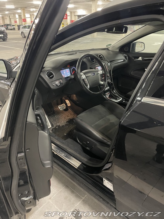 Ford Mondeo ST  2011