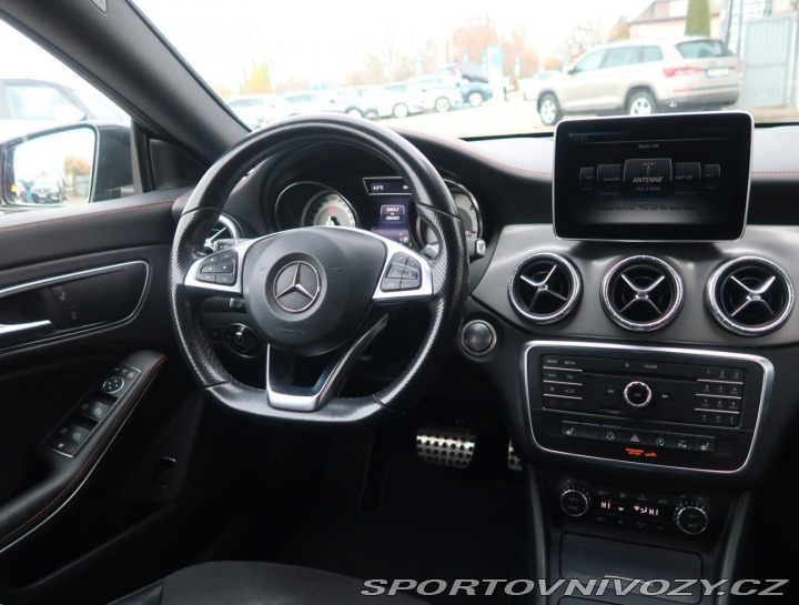 Mercedes-Benz CLA 220 CDI 2015