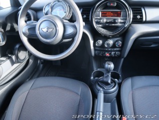 Mini One One First 2018