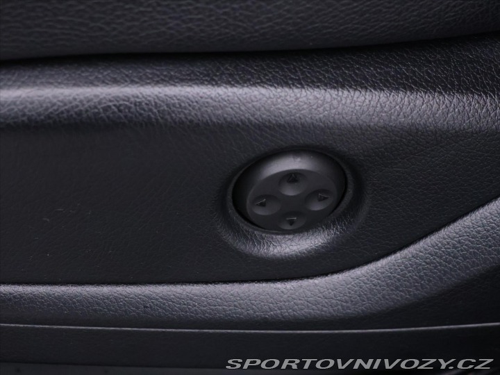 Mercedes-Benz Ostatní modely GLE 3,0 350D 190KW 4M Navi Ků 2016