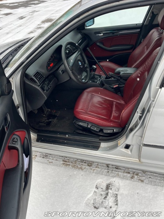 BMW 3 3,0   e46 330i MPaket M54 1800