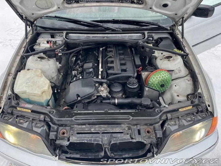 BMW 3 3,0   e46 330i MPaket M54 1800