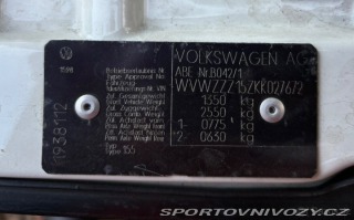 Volkswagen Golf 1,8 benzín 66 kw 1800