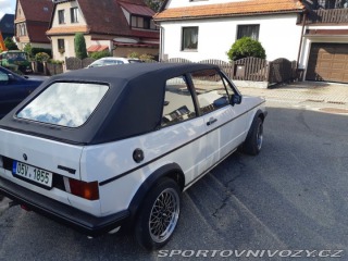Volkswagen Golf 1,8 benzín 66 kw 1800