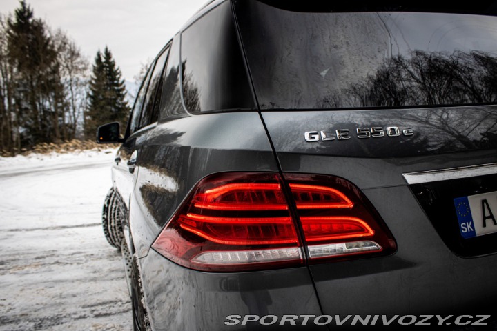 Mercedes-Benz Ostatní modely GLE Trieda 550 E 4MATIC 325kW / AJ 2018