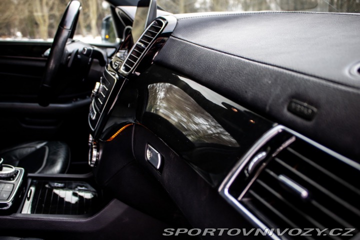 Mercedes-Benz Ostatní modely GLE Trieda 550 E 4MATIC 325kW / AJ 2018