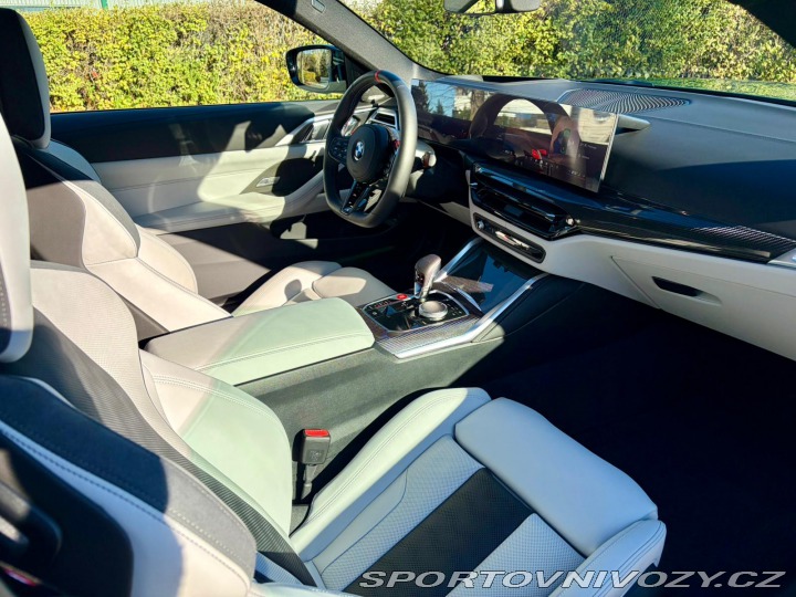 BMW M4 Competition xDrive 2025