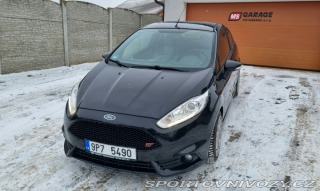 Ford Fiesta ST performance 2015