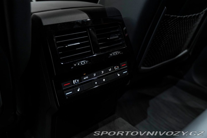 Volkswagen Ostatní modely Touareg 1800