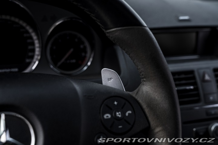 Mercedes-Benz C C63 AMG Performance Pack 2010