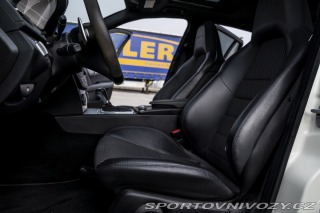 Mercedes-Benz C C63 AMG Performance Pack 2010