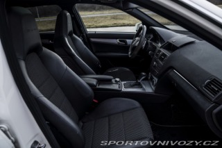 Mercedes-Benz C C63 AMG Performance Pack 2010