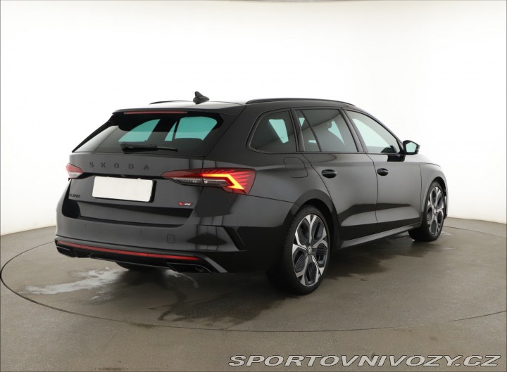 Škoda Octavia RS RS RS 2.0 TSI 2024