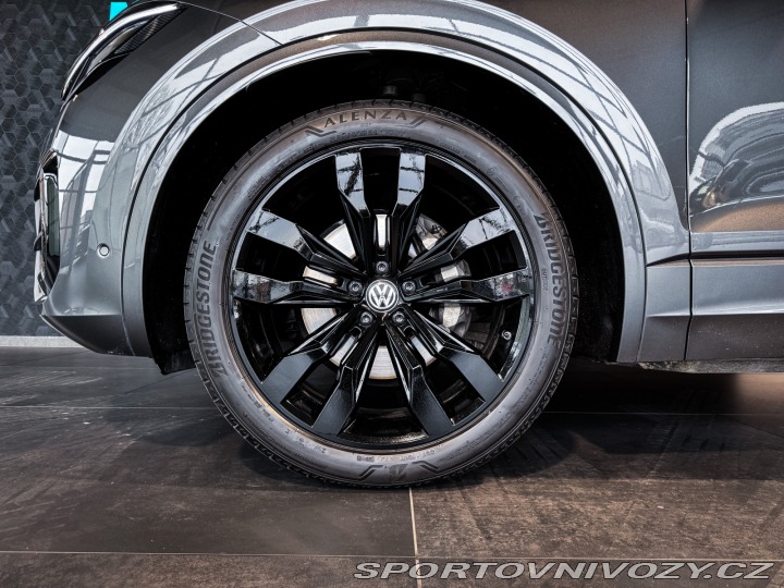 Volkswagen Ostatní modely Touareg R-Line 3.0 TDI 2019