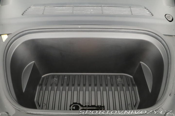 Tesla Model Y Long Range AWD 75kWh 2021