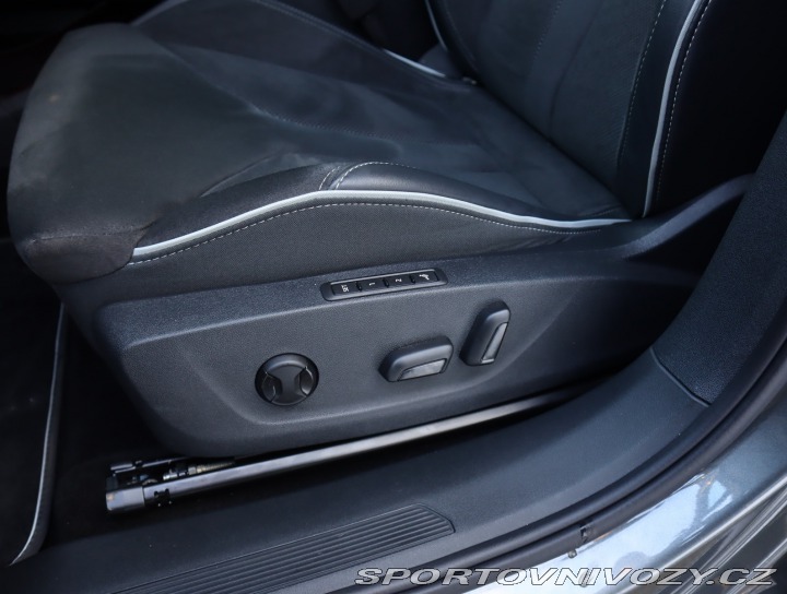 Škoda Enyaq Sportline 85x (82 kWh) 2025