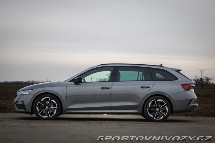 Škoda Octavia RS Combi Rs / AJ NA SPLÁTKY 2022